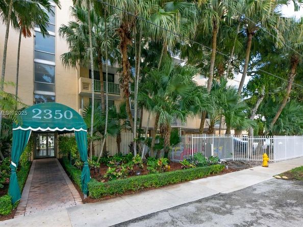 2350 NE 135th St 1503, North Miami FL 33181