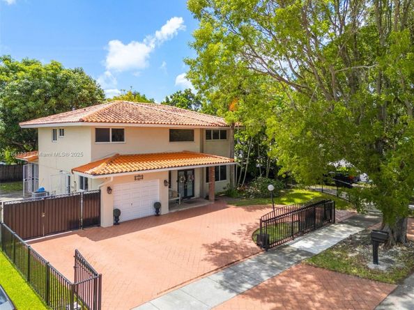 1539 SW 103rd Ave, Miami FL 33174