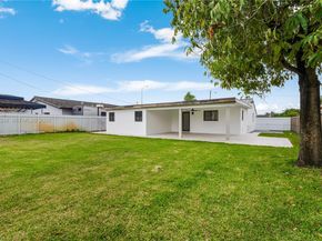 851 W 35th St, Hialeah FL 33012