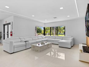 1117 Adams St, Hollywood FL 33019