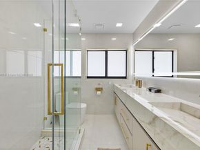 1117 Adams St, Hollywood FL 33019