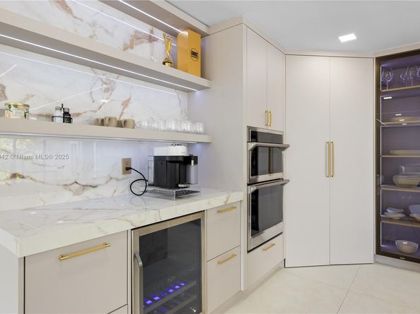 1117 Adams St, Hollywood FL 33019