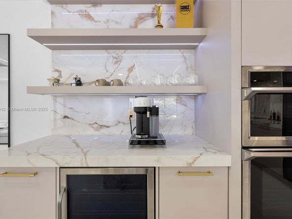 1117 Adams St, Hollywood FL 33019