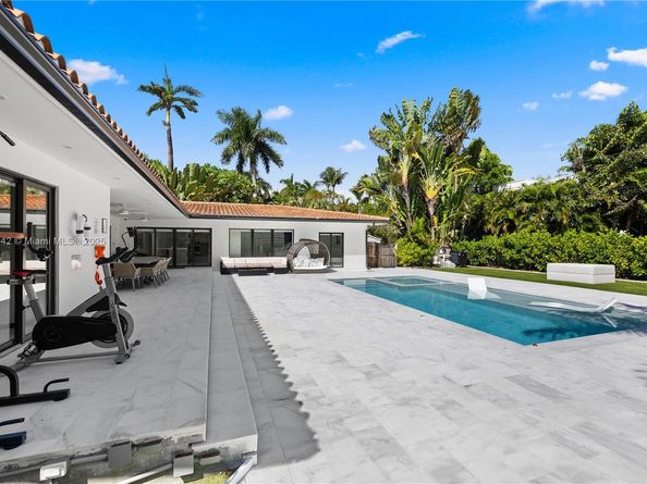 1117 Adams St, Hollywood FL 33019