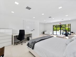 1117 Adams St, Hollywood FL 33019