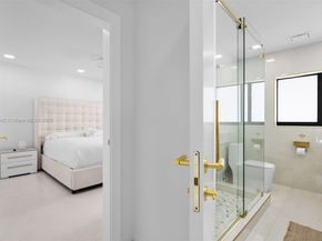 1117 Adams St, Hollywood FL 33019