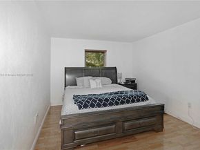 8617 SW 68th Ct 24, Pinecrest FL 33156