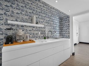 1100 West Ave 916, Miami Beach FL 33139