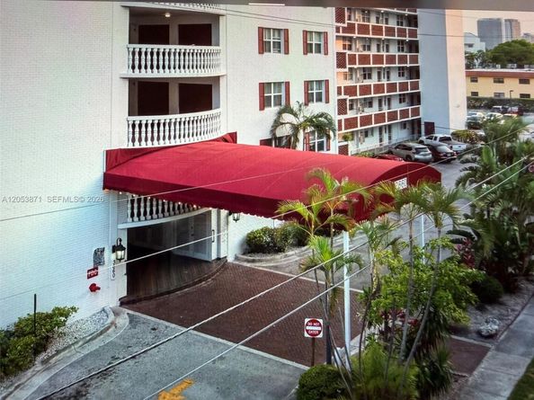 Undisclosed Address #A12053871, North Miami Beach FL 33160