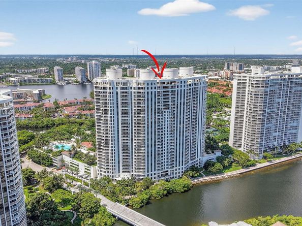 6000 Island Blvd 707, Aventura FL 33160