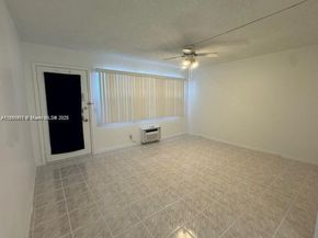 13450 SW 3rd St 209D, Pembroke Pines FL 33027