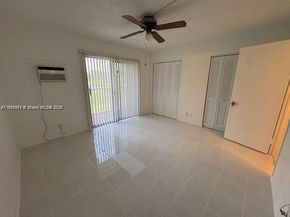 13450 SW 3rd St 209D, Pembroke Pines FL 33027