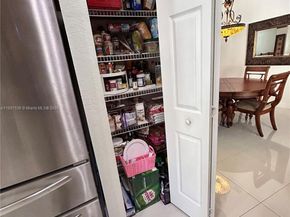 4607 NW 165th St, Miami Gardens FL 33054