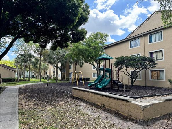 9200 W Atlantic Blvd 1427, Coral Springs FL 33071