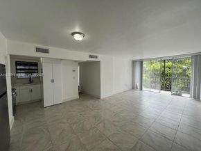210 Fontainebleau Blvd 411, Miami FL 33172