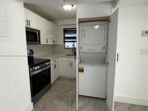 210 Fontainebleau Blvd 411, Miami FL 33172