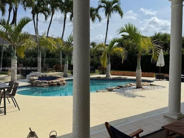 Undisclosed Address #A11926591, Miami FL 33176