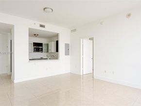 90 SW 3rd St PH10, Miami FL 33130