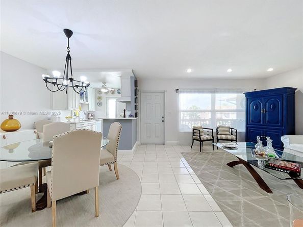 708 SE 7th Ave 14, Pompano Beach FL 33060