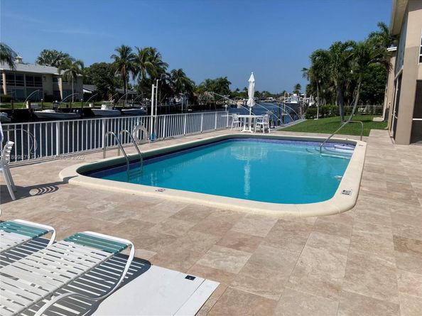 708 SE 7th Ave 14, Pompano Beach FL 33060