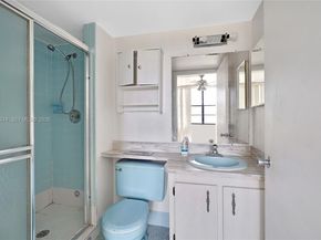 7330 NW 18th St 204, Margate FL 33063