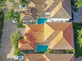 1580 Shoreline Way, Hollywood FL 33019