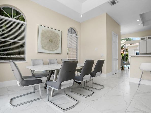 1580 Shoreline Way, Hollywood FL 33019