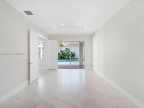 1580 Shoreline Way, Hollywood FL 33019