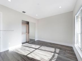 1580 Shoreline Way, Hollywood FL 33019