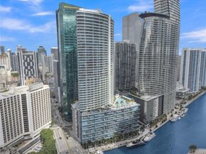 200 Biscayne Boulevard Way 3907, Miami FL 33131
