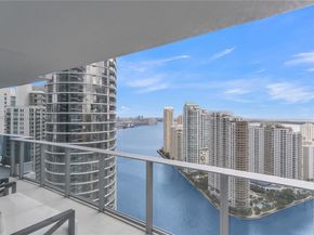 200 Biscayne Boulevard Way 3907, Miami FL 33131
