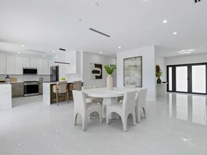 1840 NE 199th St, Miami FL 33179