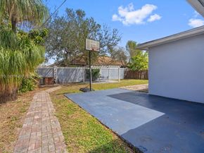 2286 NW 81st Ave, Sunrise FL 33322