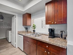 2286 NW 81st Ave, Sunrise FL 33322