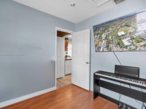 2286 NW 81st Ave, Sunrise FL 33322