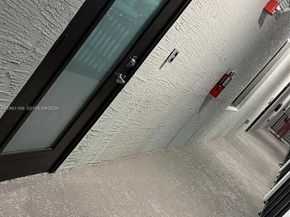 8001 NW 41st St F202, Doral FL 33166