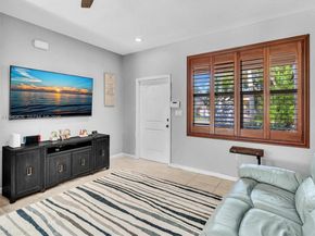 625 SE 30th Ter, Homestead FL 33033