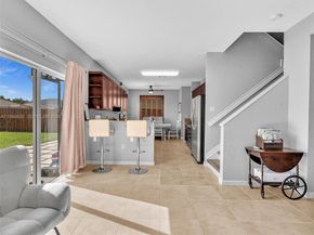 625 SE 30th Ter, Homestead FL 33033