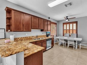 625 SE 30th Ter, Homestead FL 33033