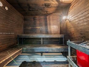 625 SE 30th Ter, Homestead FL 33033