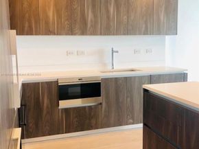 3131 NE 7TH Avenue 1705, Miami FL 33137