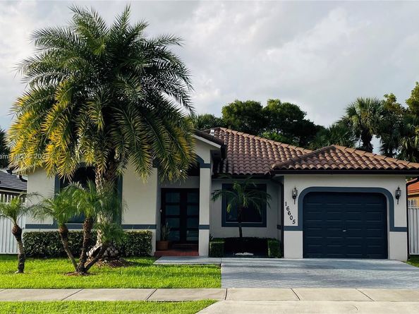 16605 SW 90th St, Miami FL 33196