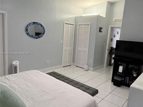 16605 SW 90th St, Miami FL 33196