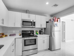 7101 W Sunrise Blvd A2, Plantation FL 33313