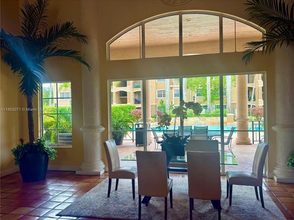 231 SW 116th Ave 19108, Pembroke Pines FL 33025
