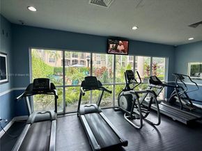 231 SW 116th Ave 19108, Pembroke Pines FL 33025