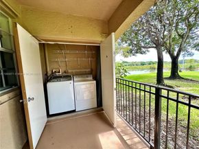 231 SW 116th Ave 19108, Pembroke Pines FL 33025
