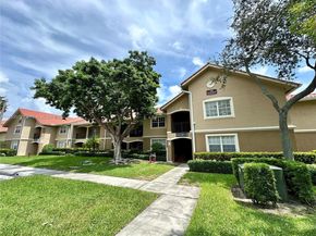 231 SW 116th Ave 19108, Pembroke Pines FL 33025