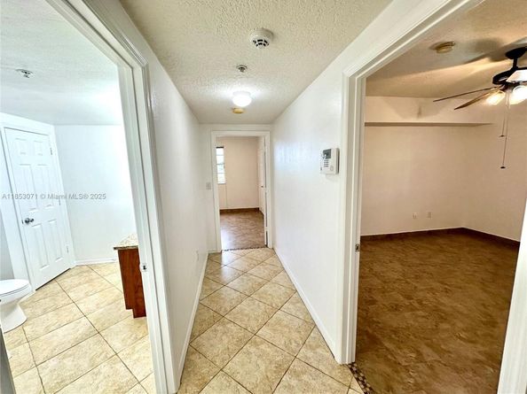 231 SW 116th Ave 19108, Pembroke Pines FL 33025
