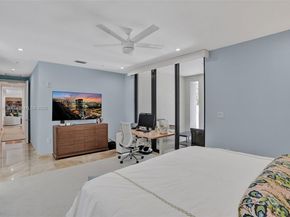 718 Valencia Ave 204, Coral Gables FL 33134